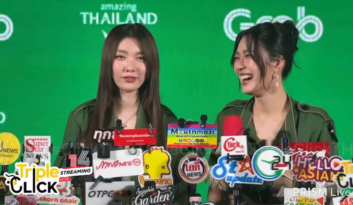 เป็นอะไรใหม่ๆจริง สัมเรื่องเลิฟซีนไปขำใหม่ บอกโดนน้องรุกแล้วแอบเหมือนโดนผีอำ ตอนถ่ายน้องก็งอแงว่าทำไม่ได้ คนต้องรุกเขินจะขิตแล้ว ส่วนคนนอนเฉยๆยิ้มอยู่อย่างนั้น มันเอนดูขนาดไหนวะยิ้มตาปิดขนาดนั้นอะหลิง 55555555555555555555555555 #GrabThaiRaresxทททxLingOrm