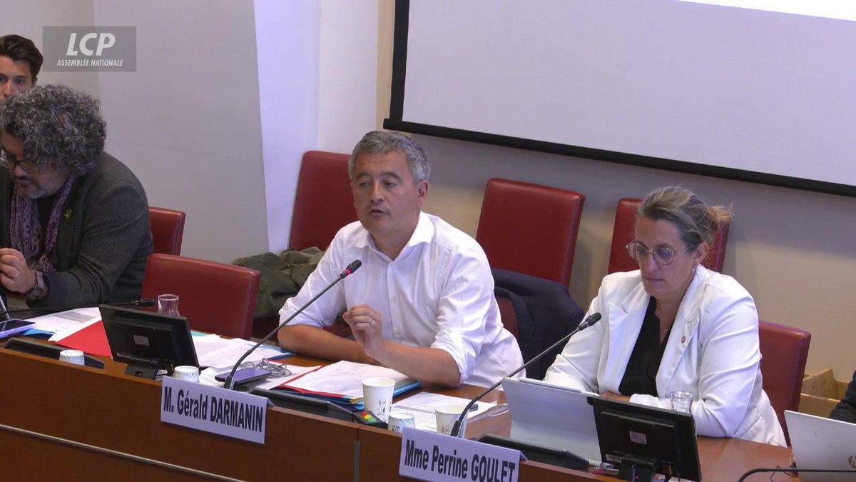 SEQUENCE INCROYABLE 🚨🚨 Gérald DARMANIN chiffres a ́l'appui donc avec des faits dezingue une deputee ecolo bobo qui accusait ́le ministre de manque de moyens de magistrats ! Moment incroyable ! Les socialos bobos en pls ! Et merci Macron 🤣
