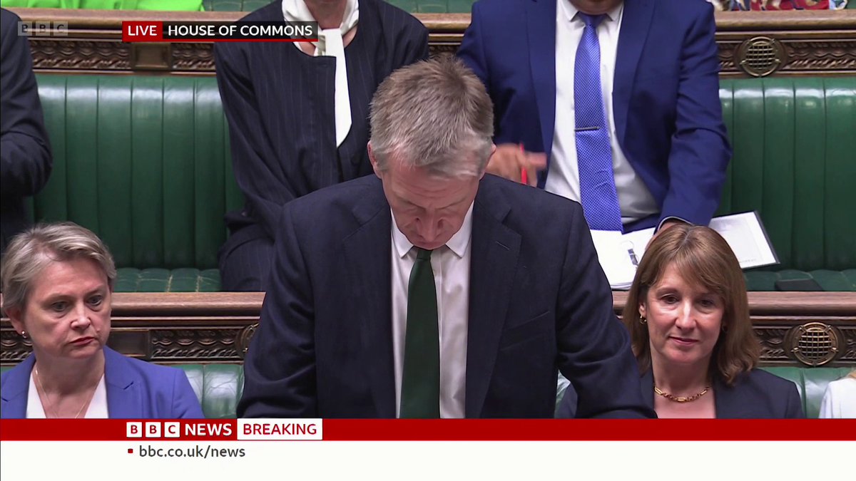 "We've made some difficult but necessary decisions to fund this" Defence Secretary Dan Jarvis outlines the government's defence investment plan to the Commons Follow live: