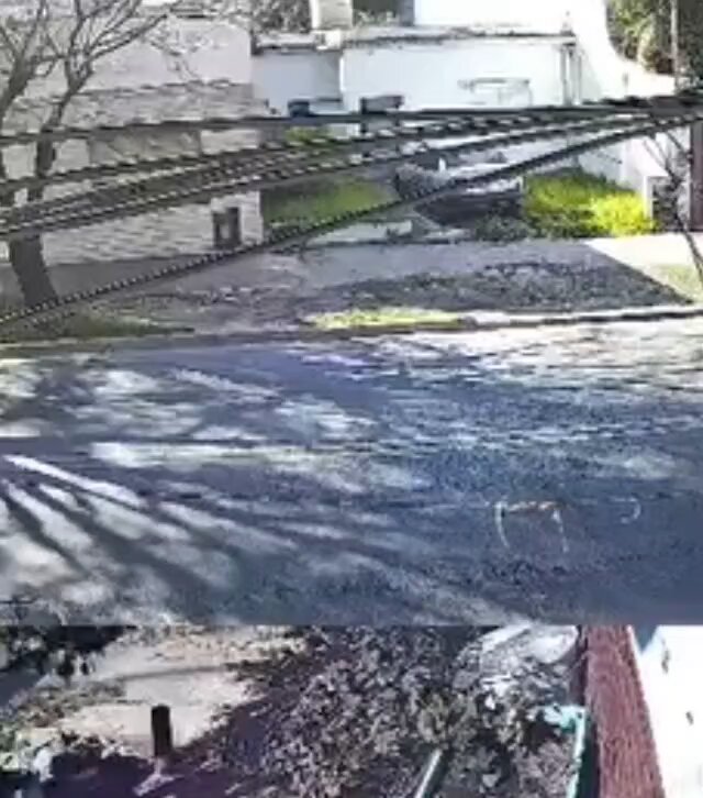 🚨 UN CHOFER DE COLECTIVO EVITÓ UN ROBO A UNA VÍCTIMA DE MOTOCHORROS - Fue en el partido de Lanús.