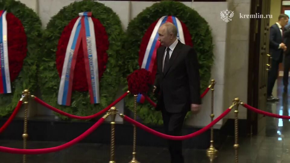 Putin came to the funeral of his closest friend, with whom they had been friends since their KGB service days Sergey Ivanov died on June 26 at the age of 73 for officially “undisclosed” reasons. In the early 2000s, he was considered one of the main potential successors to Putin. However, in February 2026, he was suddenly removed from all state positions. Visegrad24 recently published an article about their long friendship in the KGB, as well as how Ivanov’s son avoided responsibility for a fatal car accident. Read the article: