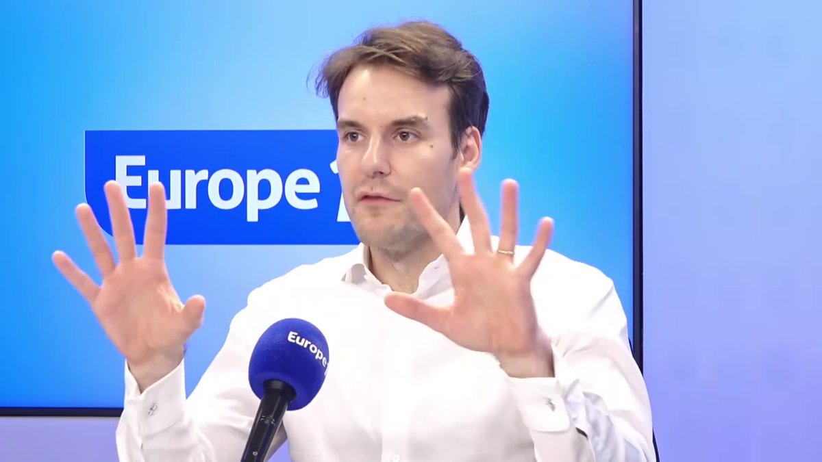 "Les Français prennent des climatiseurs mobiles. C'est la pire chose possible. C'est-à-dire que le bilan carbone de ces équipements, c'est 4 à 5 fois pire qu'un climatiseur fixe" 😳 révèle Robin Rivaton, essayiste Dans #Europe1Soir sur #Europe1