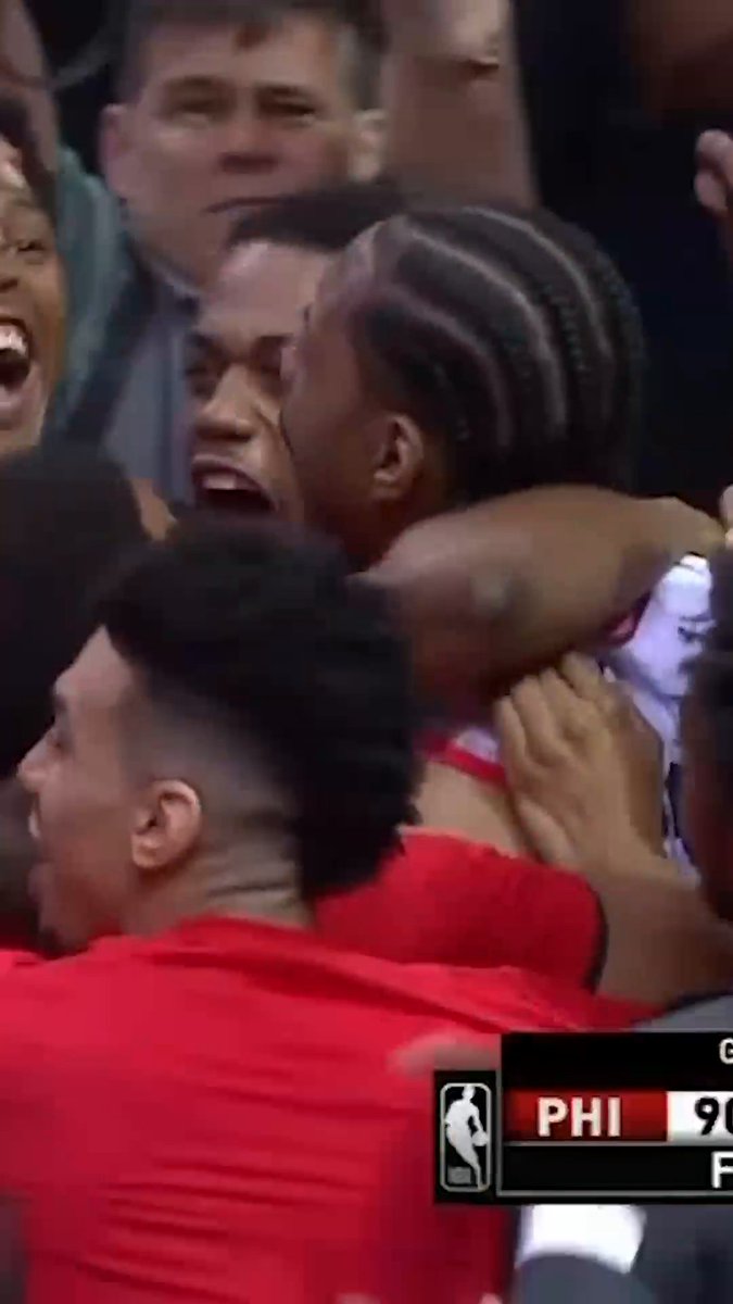 The Claw is heading back to Toronto, sources tell Shams Charania. How far can Kawhi take the Raptors this time around?
