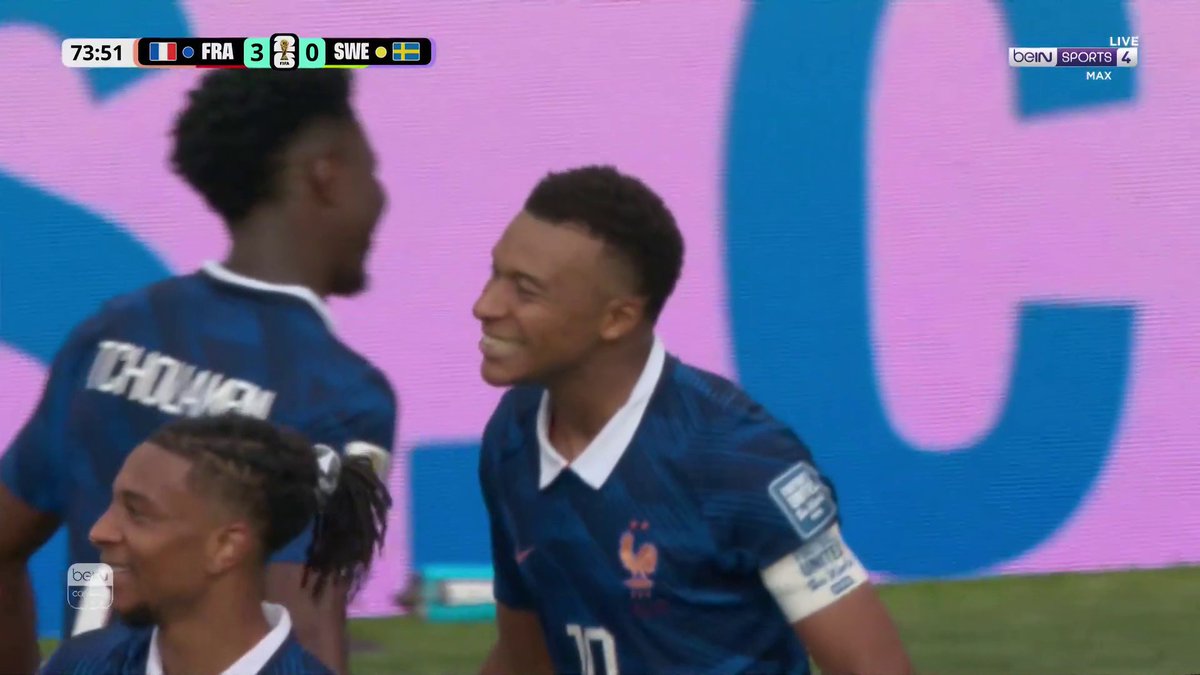 ⚽️🔥 كيليان مبابي بطريقة فنيّة يركن الكرة في شباك منتخب السويد معلناً عن هدف ثالث للمنتخب الفرنسي #كأس_العالم2026 | #مونديال2026 | #كأس_العالم #FIFAWorldCup2026 | #FIFAWorldCup | #beINWC26