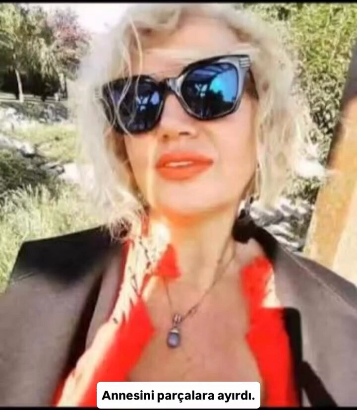 [Hassas] "Annem tatile gitti" dedi ama arkasından Türkiye tarihinin en kan don.uran vah.eti çıktı! 2021 yılında İstanbul Küçükçekmece'de yaşandı. Komşularının günlerdir haber alamadıği 59 yaşındaki Sevilay Palabıyık'ın kapısını çalanlar, şizofreni hastası kızı Tuğçe Sayın'ın soğukkanlı yalanıyla karşılaştı: "Annem tatile gitti."