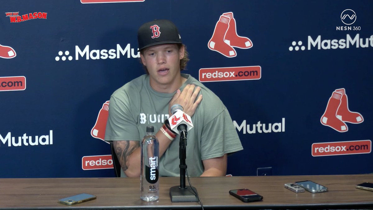 Connelly Early on his elbow: “I am personally not too concerned, as of right now. But we’ll see tomorrow with the imaging.” (🎥 NESN)