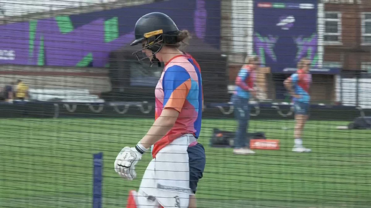 England captain Nat Sciver-Brunt has been batting in nets today and could return for tomorrow's Women's World Cup semi-final against South Africa 🏴󠁧󠁢󠁥󠁮󠁧󠁿 Sciver-Brunt has missed England's last three matches with a calf injury.