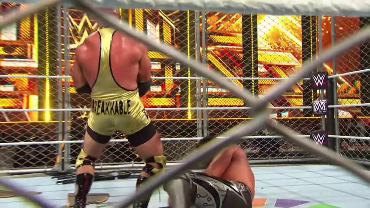 On the Netflix replay of #WWENOC, they have decided to blur out Bron Breakker's entire head after he gets busted open. It's both amazing and one of the stupidest things you'll see today.