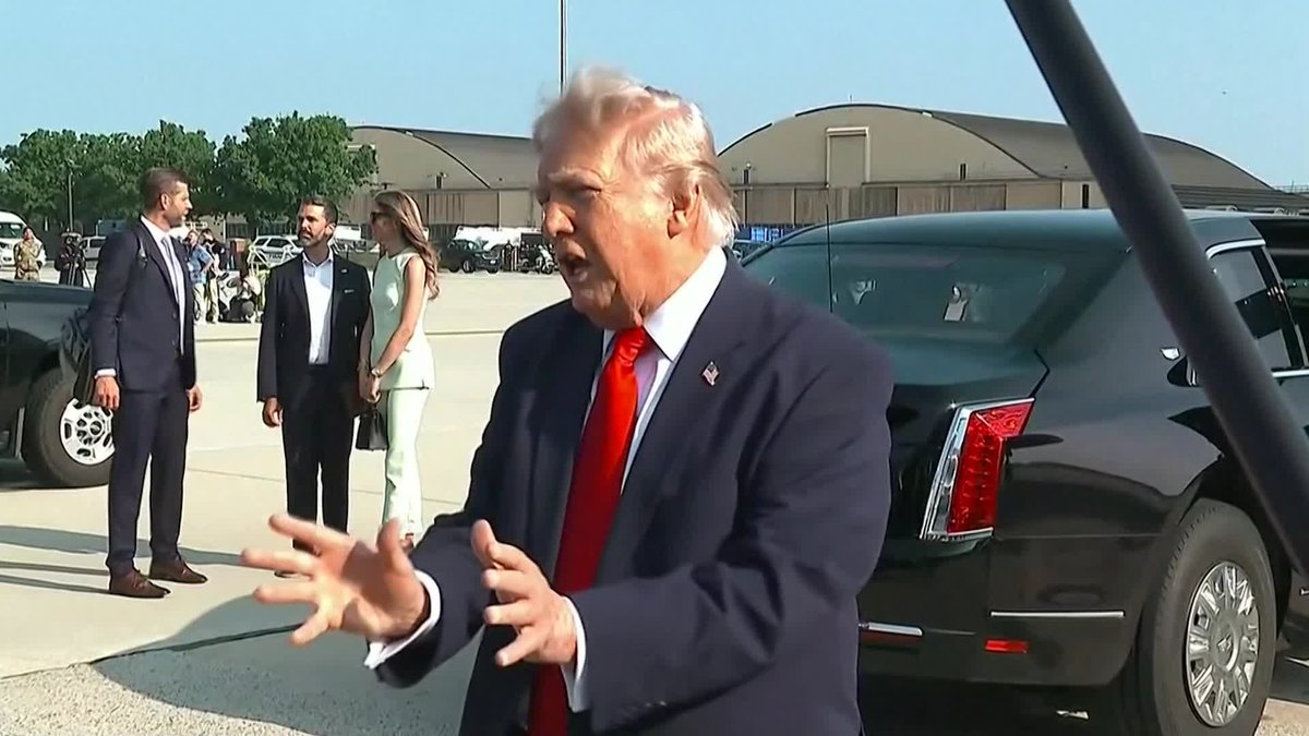“We have funds that run my money,” President Donald Trump tells reporters when asked about his financial disclosures that show he made $1.4 billion in 2025 on crypto and memecoin-related businesses