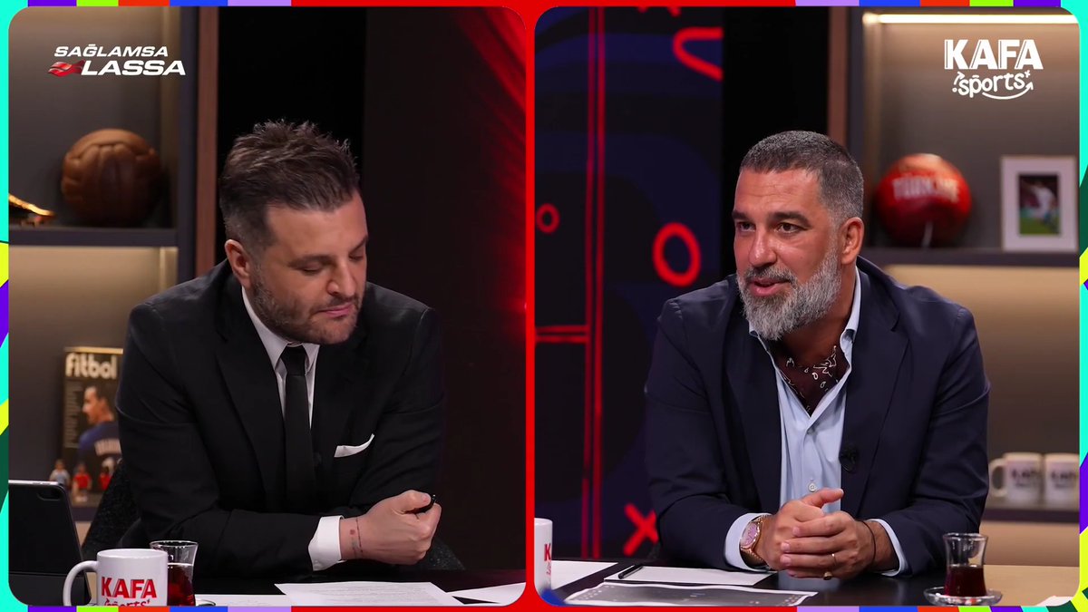 — Şampiyonlar Ligi'nde Galatasaray ile eşleşmek ister misin? Arda Turan: "Tabii ki isterim. Futbol hikayelerle güzel. Büyüdüğüm camia. Keyifli maçlar olur ama tabii ki Galatasaray'ın favori olacağı kesin."