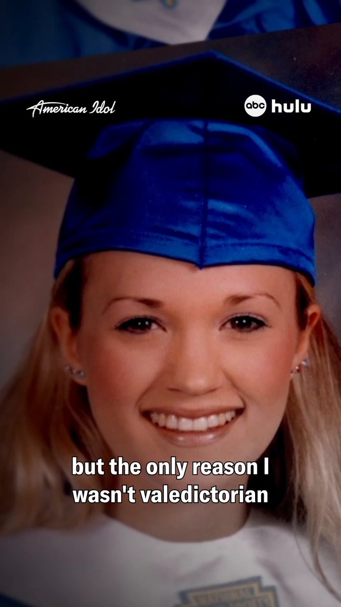 We salute you, Carrie! 👩🎓 #americanidol