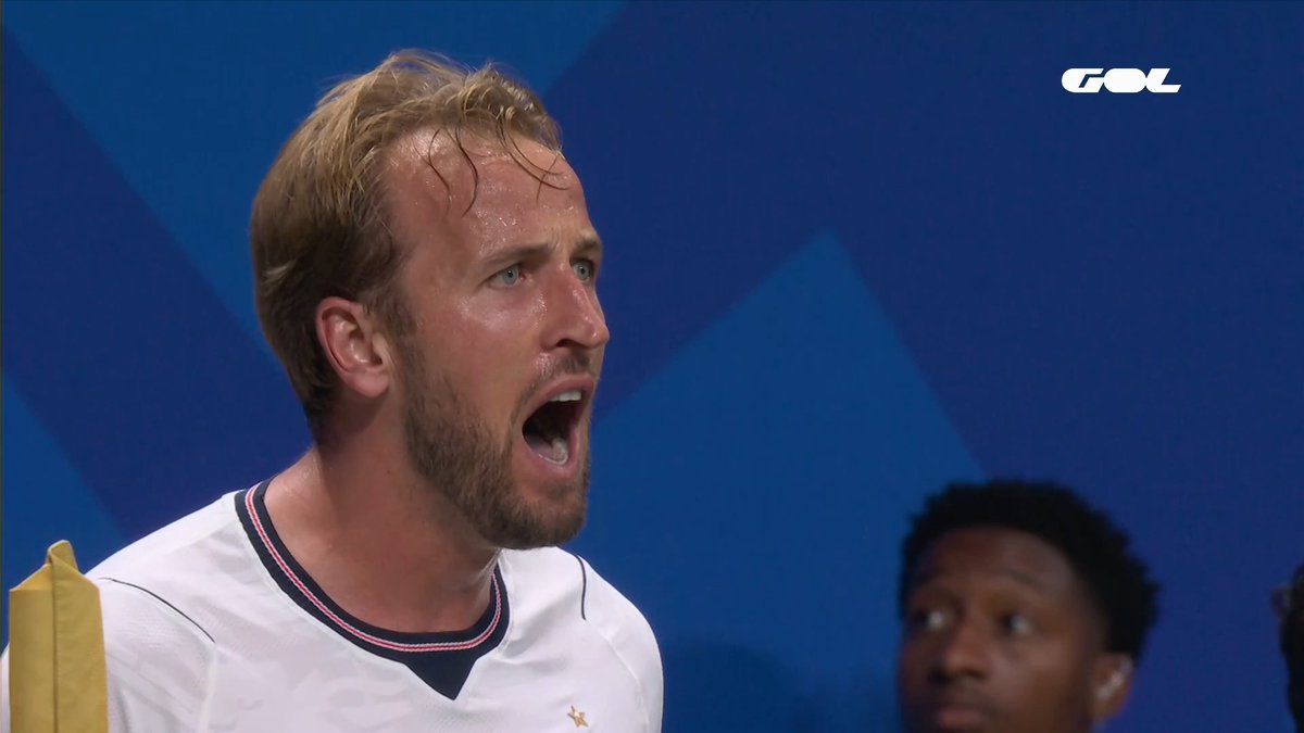 Kane emociona al mundo con ese trallazo 🥹