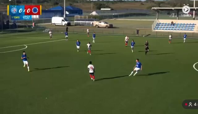 🔥Olha a fatiada de Sidney no primeiro gol do Bahia! Belo lançamento Bahia vai vencendo Cruzeiro por 1-0