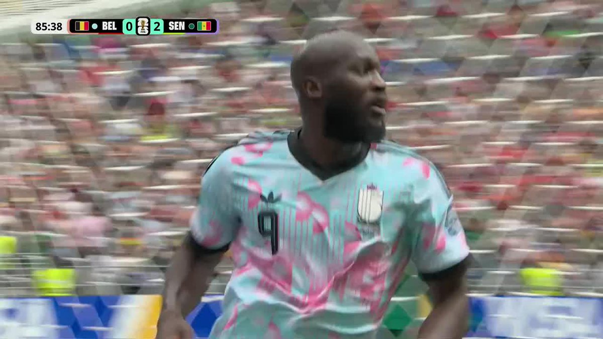 ¡NO FALLÁS, ROMELU! Lukaku se mostró dentro del área, no perdonó y firmó el 1-2 de Bélgica vs. Senegal. ⚽ #ESPNMundial 📺 Mirá los mejores partidos de la #FIFAWorldCup por ESPN, en el Plan Premium de #DisneyPlus