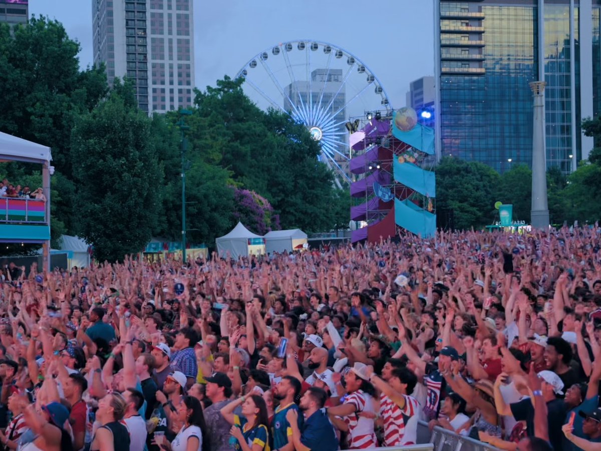 Absolute scenes in Downtown Atlanta 🥹 Another look at when the USA went up 1-0. #weareatlanta #weare26 #fifaworldcup #fifafanfestival