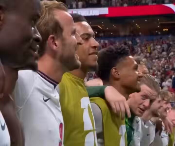 Every tournament needs a song England may have found theirs! 🏴󠁧󠁢󠁥󠁮󠁧󠁿🤩