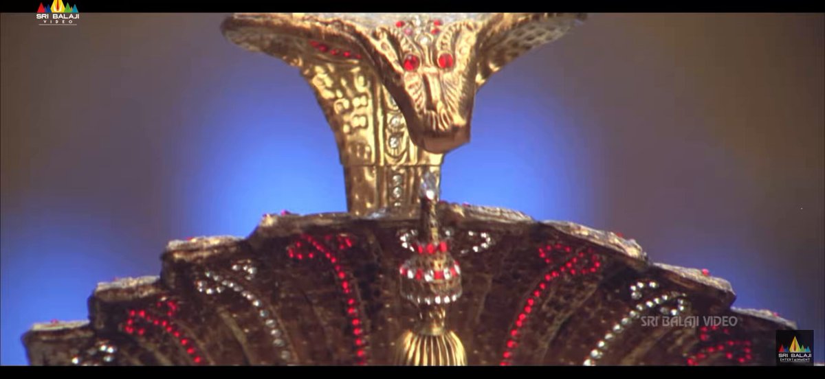 The Reason Why Trivikram choosen NTR over AlluArjun For #GodOfWar