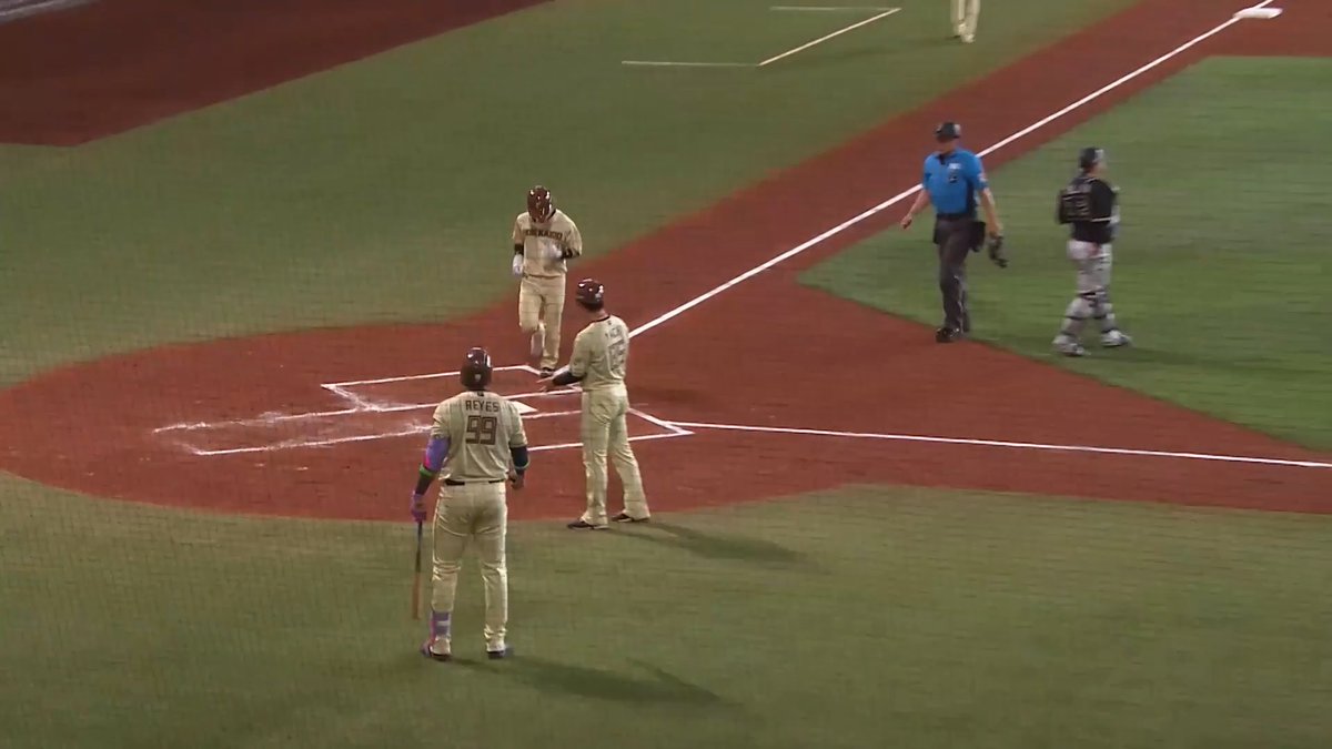 初回3者連続ホームランで逆転‼️ 北海道日本ハム 水野達稀 選手の第5号ソロ🌈 レイエス 選手の第20号ソロ🌈 👇スマホ・テレビで試合観戦！