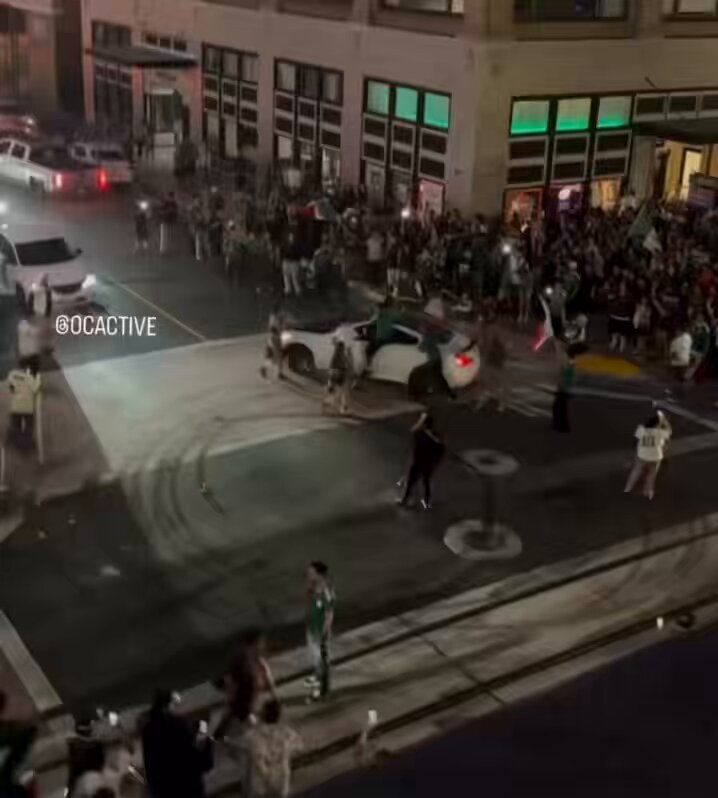 Os mexicanos têm a mesma energia que os brasileiros kkkkkkk, são malucos demais 😂