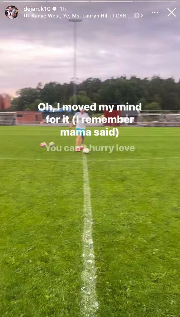 Dejan Kulusevski has posted a clip on his Instagram story of him training outdoors with a football 🙏