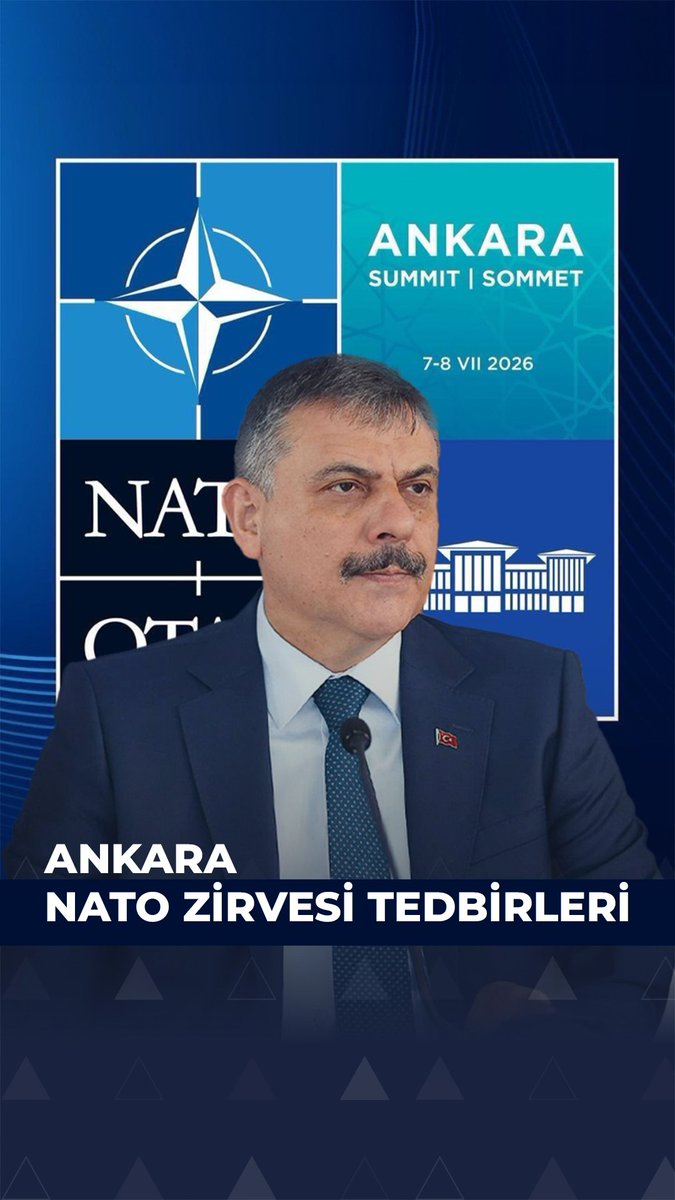 7-8 Temmuz tarihlerinde dünyanın gözü Türkiye’de, Ankara’da olacak. 🇹🇷 Dünyanın en önemli uluslararası organizasyonlarından biri olan NATO Liderler Zirvesi’ne; 32 müttefik ülkenin yanı sıra 9 davetli ülke olmak üzere toplam 41 ülkeden 52 liderin katılması bekleniyor. Bu ölçekte bir organizasyon; yalnızca diplomatik açıdan değil, güvenlik bakımından da en üst düzey planlama, hazırlık ve koordinasyonu gerektirmektedir. Türkiye, bugüne kadar birçok uluslararası organizasyona başarıyla ev sahipliği yapmış; güvenli organizasyon kabiliyetiyle takdir toplamış güçlü bir devlettir. NATO Liderler Zirvesi de aynı devlet ciddiyeti ve kurumsal tecrübeyle gerçekleştirilecektir. Zirve kapsamında alınan güvenlik tedbirleri, daha önce Hollanda başta olmak üzere NATO toplantılarına ev sahipliği yapan müttefik ülkelerde uygulanan uluslararası güvenlik standartlarıyla uyumludur. Zirvenin güvenli şekilde gerçekleştirilmesi amacıyla Ankara Valiliğimiz ve İçişleri Bakanlığımız bünyesinde koordinasyon merkezleri oluşturulmuştur. Güvenlik tedbirlerimiz yalnızca sahayla sınırlı değildir. Siber alanda da 639 ilave personelimizle 7/24 sanal devriye faaliyetlerimizi sürdürüyor; suç ve suçlularla mücadelemizi dijital ortamda da kararlılıkla yürütüyoruz. Türkiye’nin ev sahipliğinde gerçekleştirilecek NATO Liderler Zirvesi’ni; kurumlarımızın tam koordinasyonu, güvenlik güçlerimizin üstün gayreti ve devletimizin tecrübesiyle huzur ve güven içerisinde tamamlayacağız. Detaylı bilgiye Bakanlığımızın resmî internet sitesinden ulaşabilirsiniz. 🔗