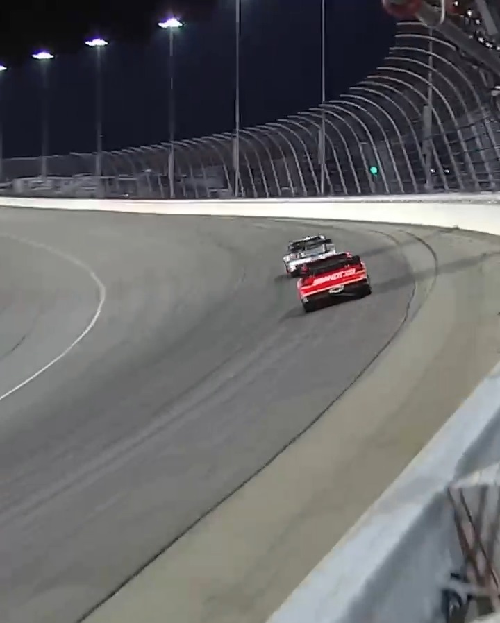 What a way to get a home-state win, Justin Allgaier. 😮💨