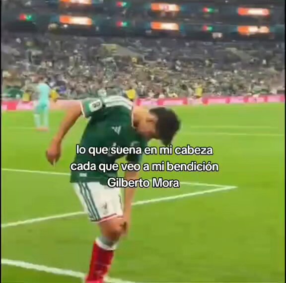 De hecho todo México siente que gilberto mora es su hijo, yo lo cargué en el vientre 9 meses y fui a inscribirlo a la selección para que le ganara a la niña de la que habla julieta venegas