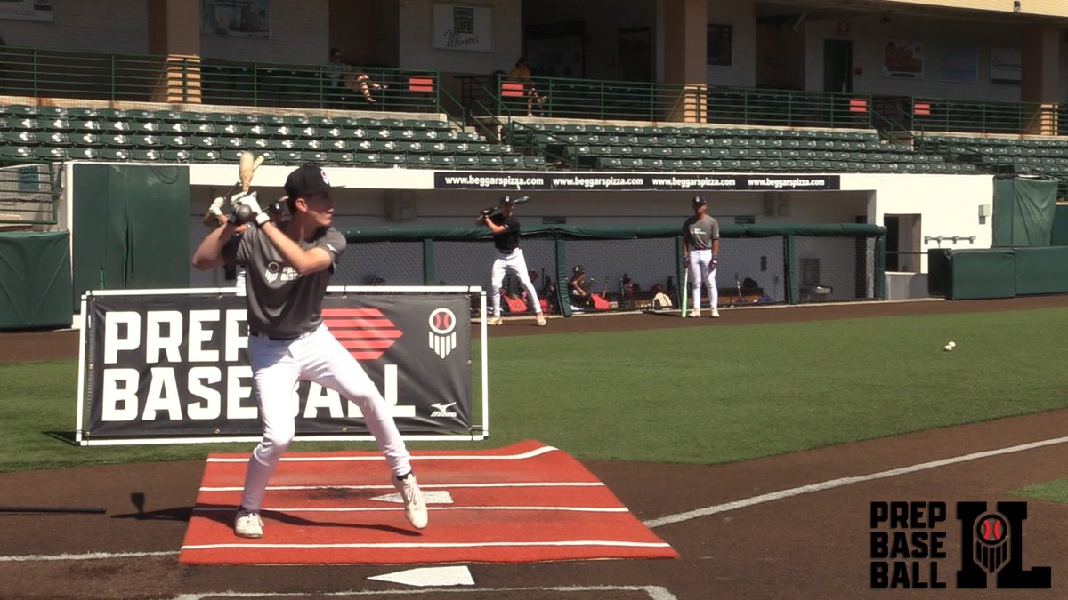 𝗦𝗼𝘂𝘁𝗵 𝗦𝘂𝗯𝘂𝗿𝗯𝗮𝗻 𝗦𝘂𝗺𝗺𝗲𝗿 𝗜𝗗: 𝗦𝗽𝗼𝘁𝗹𝗶𝗴𝗵𝘁𝘀 ⭐ RHP/SS Riley Cook (New Trier, 2028) is set to attend the Future Games this summer. ◾6-foot-2, 174-pounds ◾FB: 88-91 mph ◾SL: 76-78 mph, avg. 2315 ◾93.9 mph max EV ◾92 mph INF velo 👤 | @RileyCook 2028