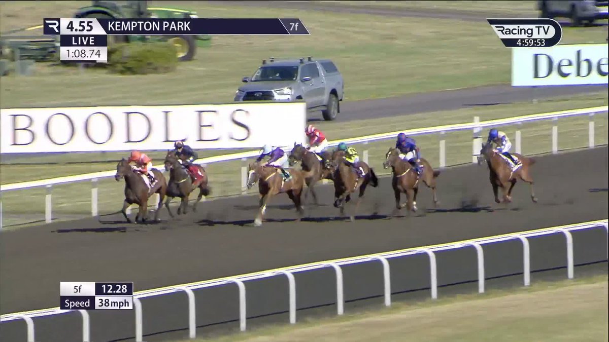🚀 110,000gns buy Charlie's Cannon (New Bay) finishes strongly to win on debut for Ralph Beckett and Rossa Ryan in the Kempton Park Racecourse opener Unibet Racing