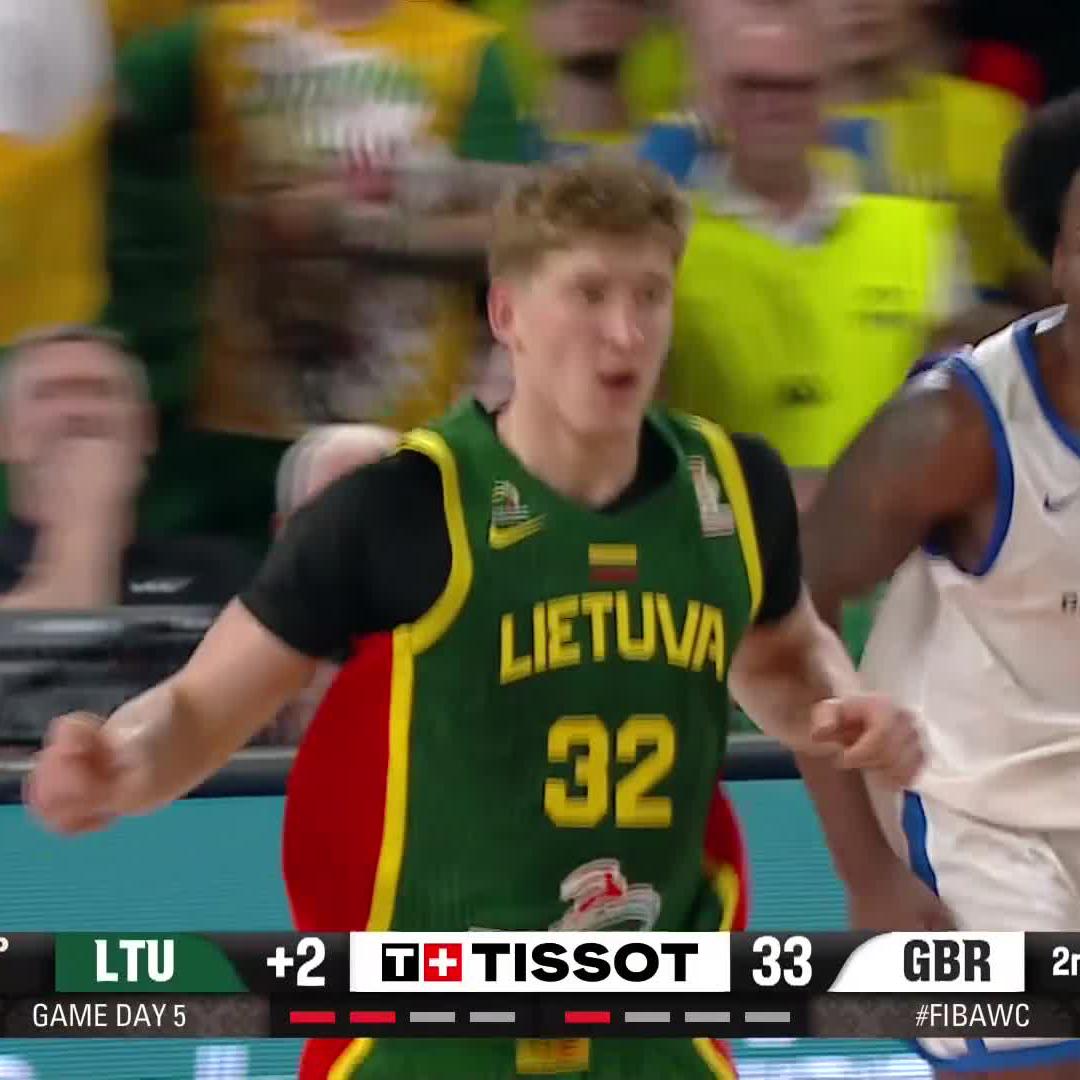 Lithuania's got their point guard for the next 15 years with Kasparas Jakucionis. 🇱🇹 #FIBAWC | #StepItUp