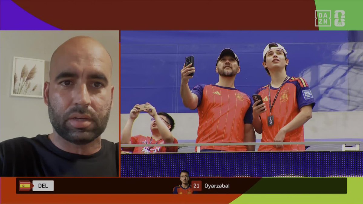 Claudio Giráldez, entrenador del Celta de Vigo, aplaude la vuelta de Dani Olmo al XI de España 🙌 🗣️ "Es uno de los jugadores más diferenciales del mundo entre líneas y en espacios pequeños" #DAZNMundial #FIFAWorldCup