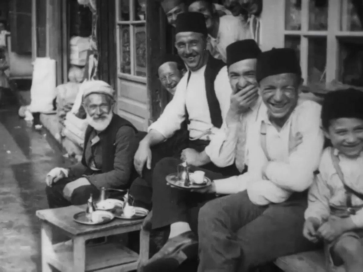 Saraybosna'da bir kahvehane, 1928 #Sarajevo #Bosnia