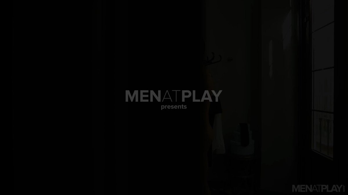 💥ⒸⓄⓂⒾⓃⒼ ⓈⓄⓄⓃ ➤ July 31 on MENATPLAY.com When Ander the Viking tests a candidate’s limits, the interview becomes something far more intimate. Justin Jett Ander the Viking "Hiring a Manservant" 📹Directed by Rex Marco √Production and styling AS