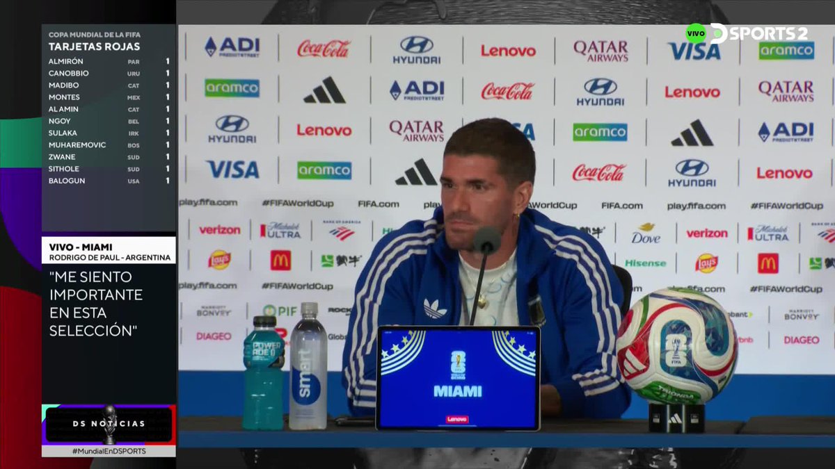 De Paul contando que Scaloni les enseñó que antes de ser jugadores de futbol son personas que juegan al futbol. Gran frase