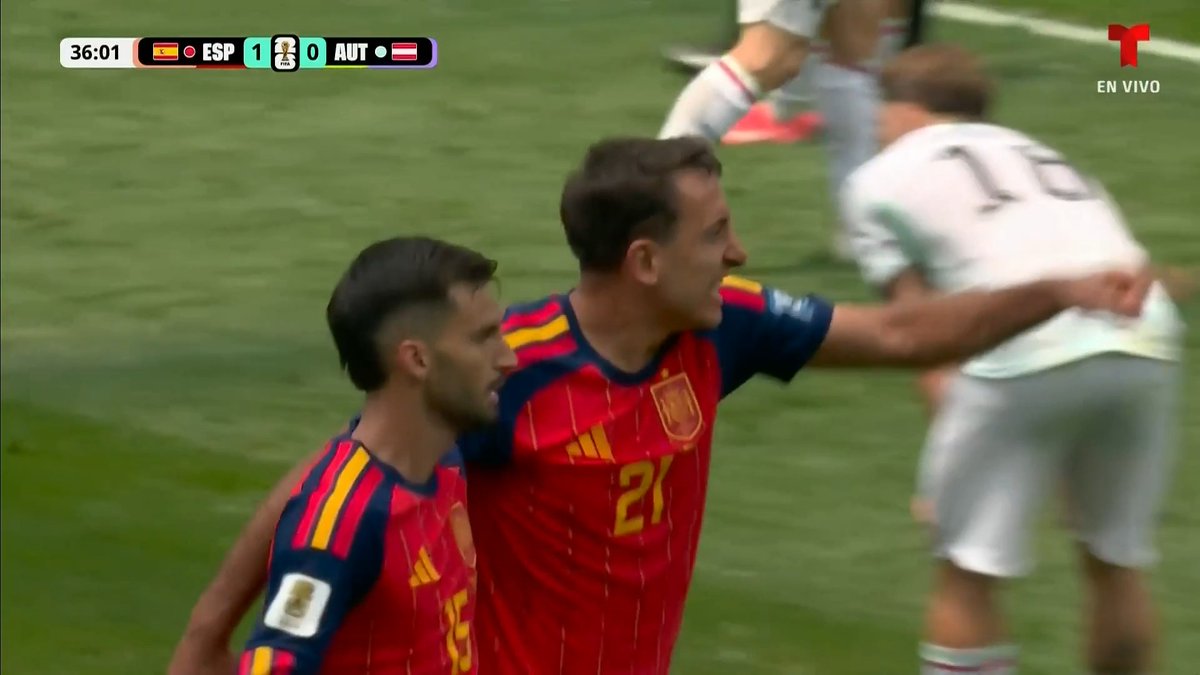 ¡¡¡GOL DE ESPAÑA!!! ¡¡¡OYARZABAL ROMPE EL CERO!!! Recibe una linda asistencia de Cucurella y Mikel la manda a guardar. La Roja ya vence 1-0 a Austria en Los Ángeles.