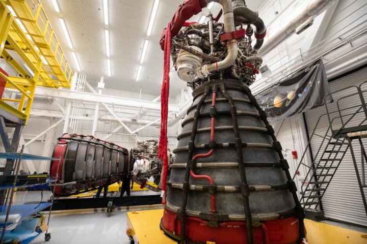 Two of the four RS-25 engines that will help launch NASA Artemis III have arrived at NASA's Kennedy Space Center. Together, the engines generate over 2 million pounds of thrust at liftoff, powering the SLS rocket for the first 8 minutes of flight. 🔗