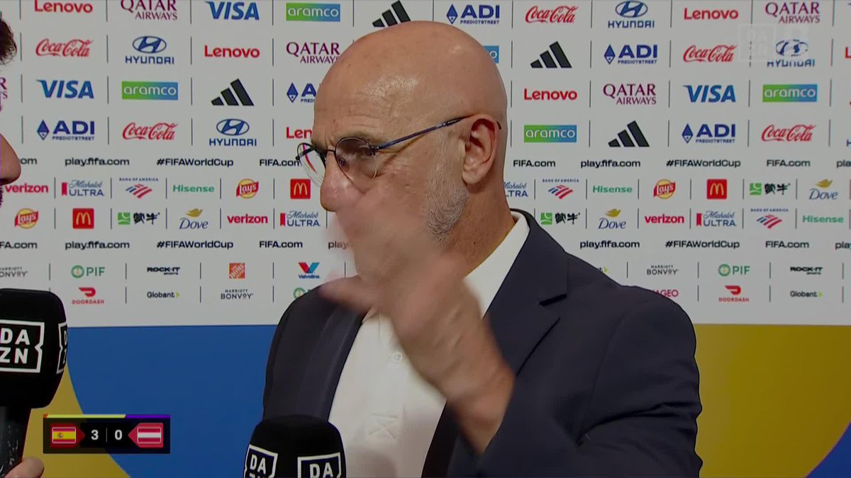 "Hoy ha sido un día importante. Nos pone en el disparadero" 🇪🇸 Luis de la Fuente habla después del pase de España a octavos #DAZNMundial #FIFAWorldCup