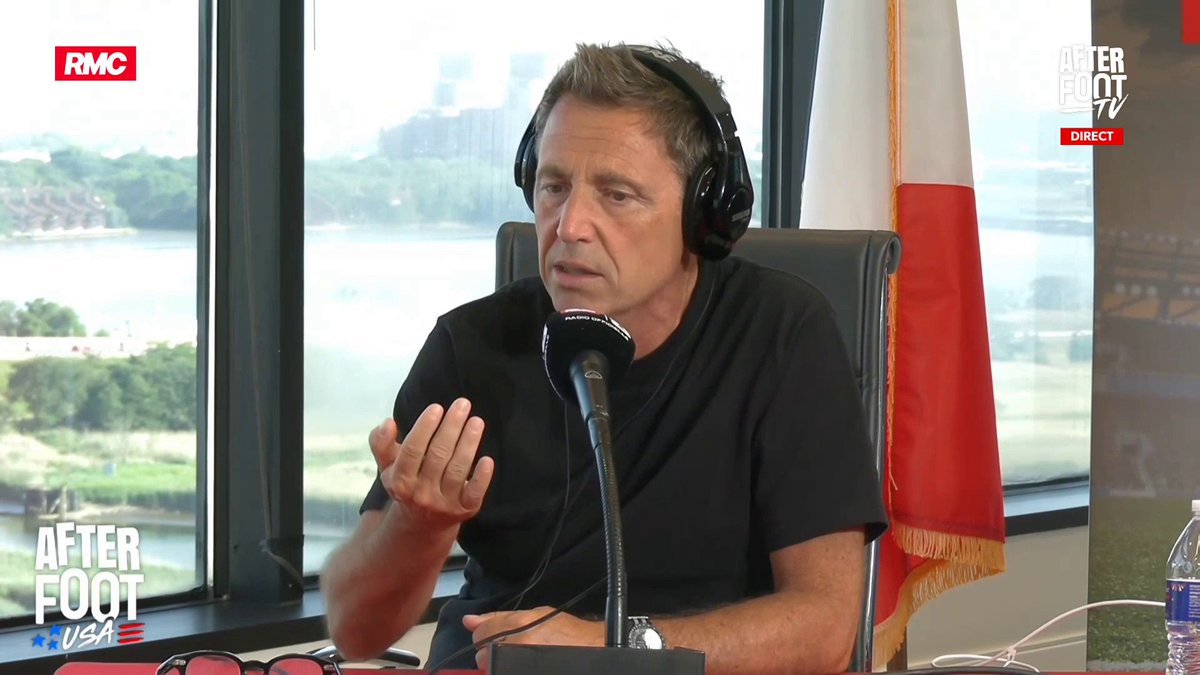 🇲🇽🔥 Daniel Riolo : "La première mi-temps du Mexique face à l'Equateur, je n'ai pas peur de le dire, c'est la plus belle mi-temps d'une équipe dans ce Mondial, devant l'équipe de France. C'était phénoménal !"