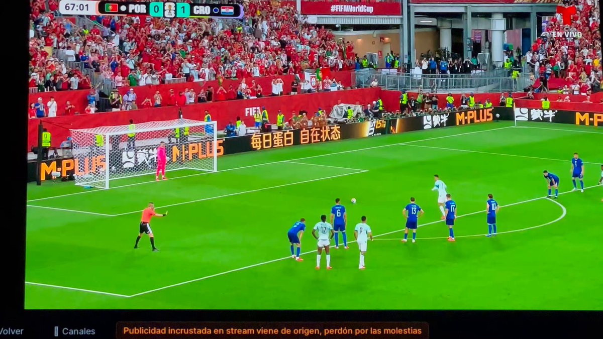 GOOOOOOL DE CRISTIANO RONALDO! Le concedieron un penal a Portugal y CR7 no perdonó!!! Al contrario de Messi que sí falló un penal (aparte que a el se los regalan) PORTUGAL 1 CROACIA 1 TODO EL ESTADIO SE ESCUCHÓ “SIIIIIIIIIIIUUUUUUUUUUU”