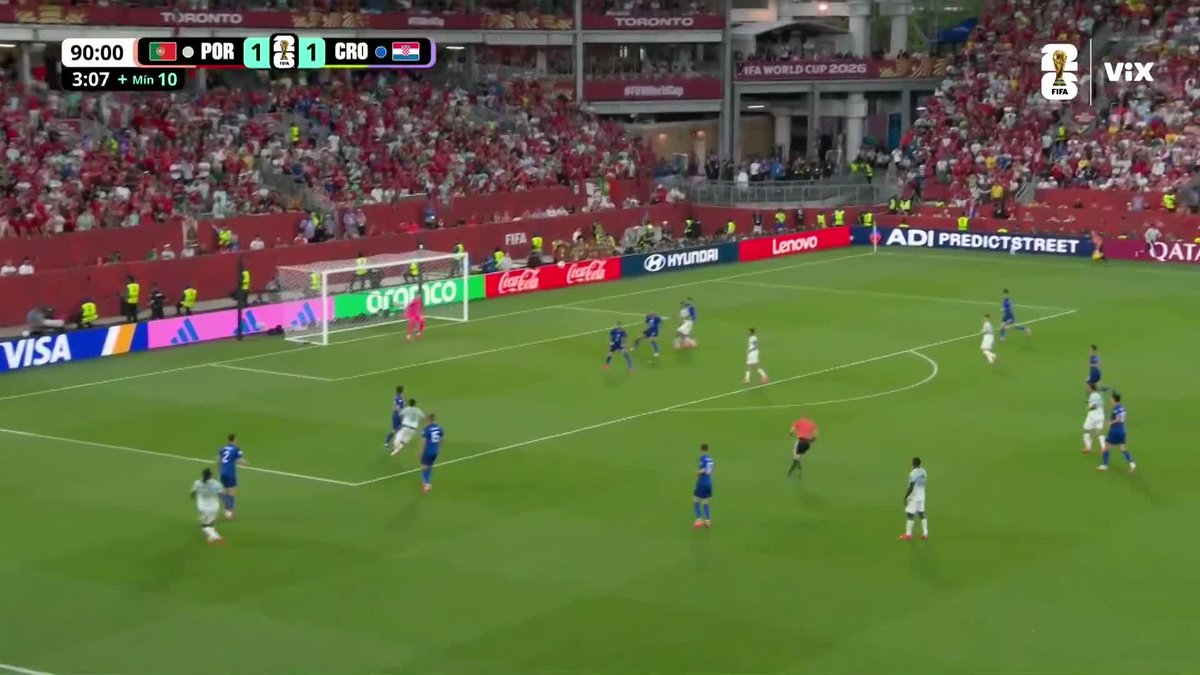¡GOOOOL DE PORTUGAAAA! ¡CABEZAZO LETAL! 🇵🇹🔥 Gonçalo Ramos anotó el segundo en el agregado. ¡De cabezaaa! #ElMundialEsNuestro y la magia de los Dieciseisavos de Final de la Copa Mundial de la FIFA 2026 se vive por @televisa y @vix 📺🏆