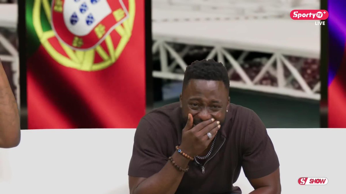 🚨 This might be the funniest TV studio reaction you'll see today. 😂 Klinton went WILD for Croatia's equaliser... everyone else waited for VAR. 😭