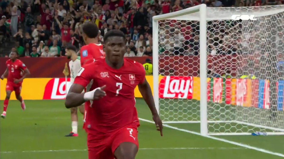 El gol es de Embolo pero el jugadón es de Manzambi 🤩