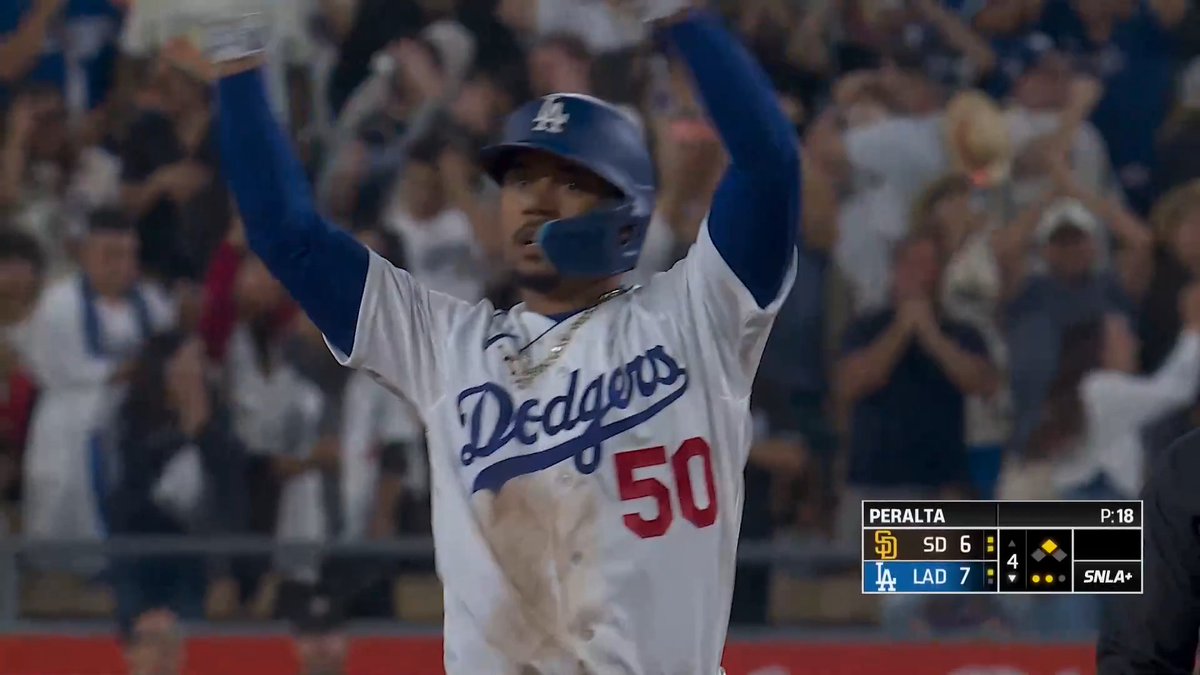 Two-out rally for the lead!