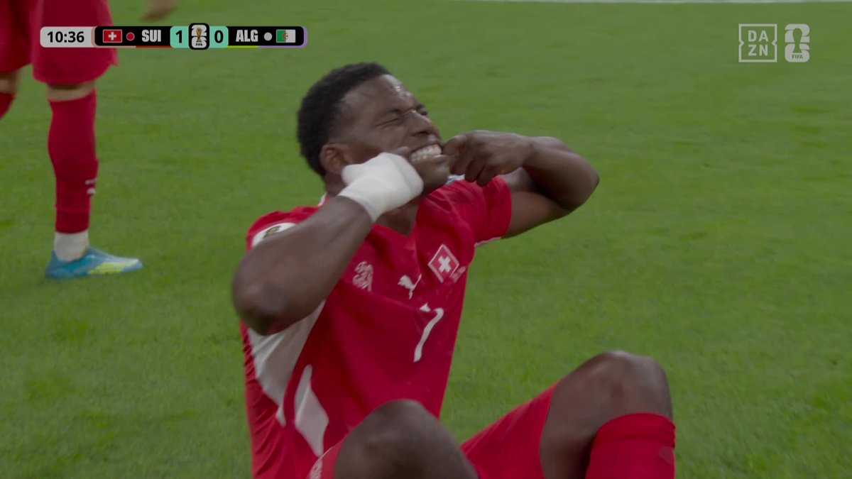EMBOLOOO 😬 Suiza marca territorio ante Argelia 💥 Qué carrera de Johan Manzambi y qué asistencia 😮‍💨 #DAZNMundial #FIFAWorldCup