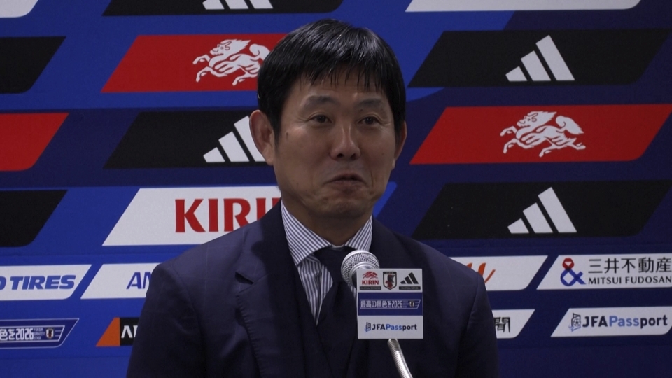 サッカー日本代表の森保一監督（５７）は２日、韓国代表の洪明甫（ホン・ミョンボ）前監督を擁護し、ワールドカップでの結果だけでなく、同氏やスタッフ、選手たちが自国のために尽くした努力も認めてほしいとの考えを示した。