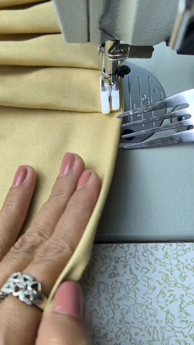 This fork pleating hack is so satisfying