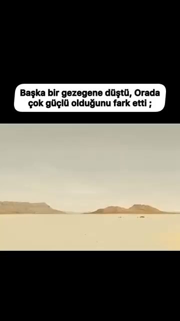 Açıklanamayan biçimde gizemli ve egzotik Barsoom (Mars) gezegenine yollanan John Carter, burada kendisini gezegen sakinlerinin arasındaki anlaşmazlığın ortasında bulur. 🎬 John Carter: İki Dünya Arasında