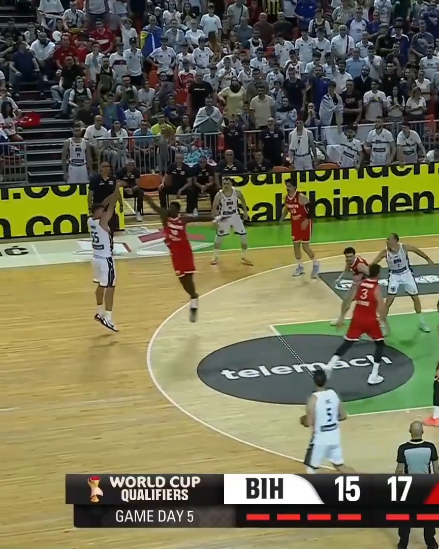 🇧🇦 El partidazo de Luka Garza con Bosnia ante Turquía en las ventanas FIBA Basketball World Cup 🏆 27 puntos para el pívot ante Alperen Sengun Insuficientes para su equipo, que no pudo con la selección turco #FIBAWC x #StepItUp