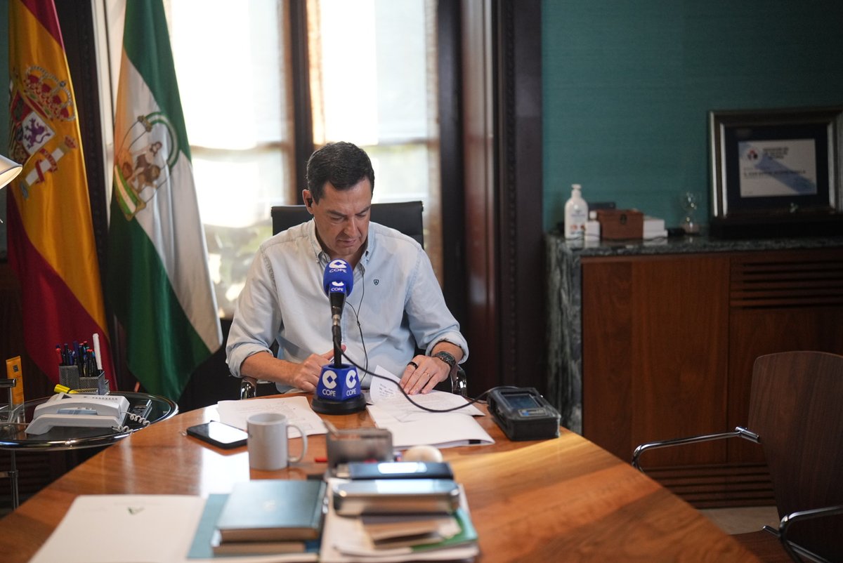 El nuevo Gobierno de Andalucía va a defender los intereses de todos los andaluces. Que nadie lo dude. Espero y deseo que sea una legislatura estable, fructífera y cordial, y vamos a poner todo nuestro empeño en ello. #Andalucía va a seguir compitiendo con los mejores.