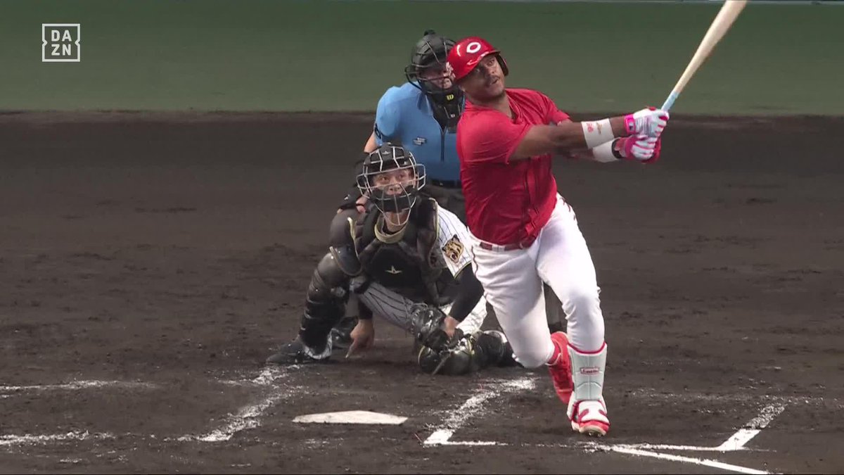 ビックイニング完成！ モンテロ 2点タイムリー！ カープこの回6安打で5点先制！ ⚾️阪神×広島 #carp